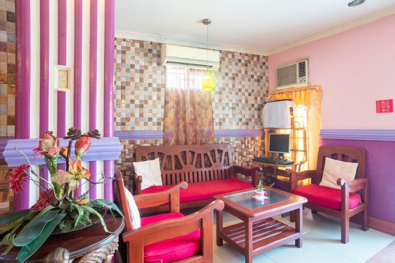 Oyo 174 Westview Pension Cebu Luaran gambar